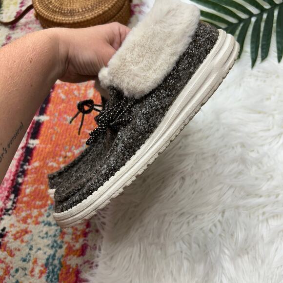 Hey Dude Faux Fur Trim Lining Britt Cocoa Shoes Ankle Boots Booties 7 Gray/Brown - Picture 5 of 9